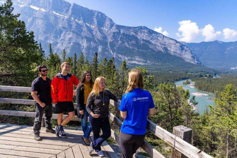 banff-wildlife-and-sightseeing-minibus-tour