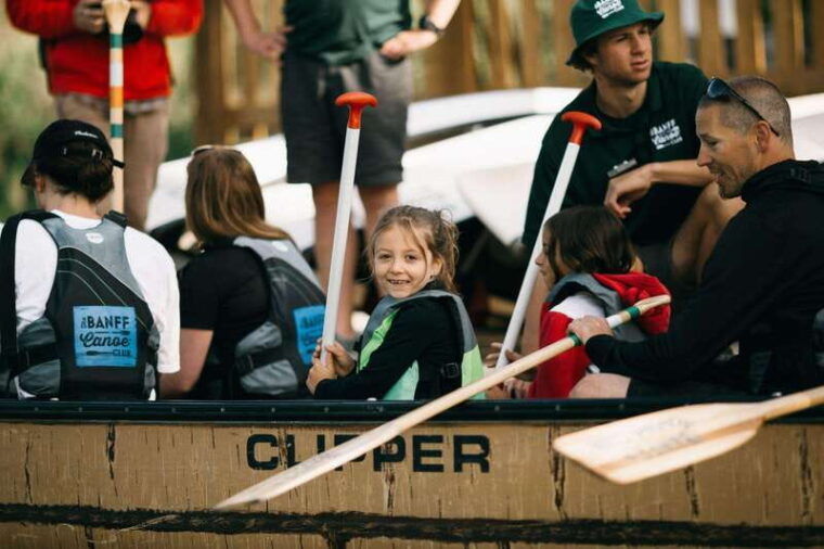banff-wildlife-on-the-bow-river-big-canoe-tour