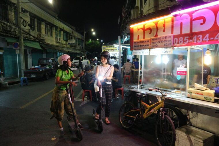 bangkok-e-scooter-night-tour-with-local-street-food