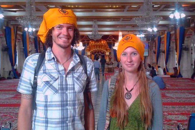 Bangkok Tour by Selfie Expert : FlowerMarket, WatTraimit, WatPho - The Impact of the Reviews