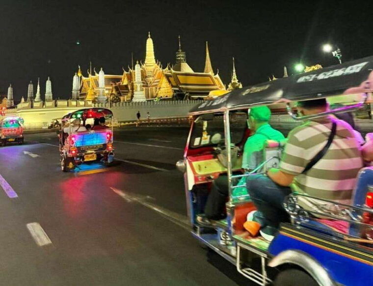 bangkok-tuk-tuk-tour-night-life-private-with-hotel-pick-up