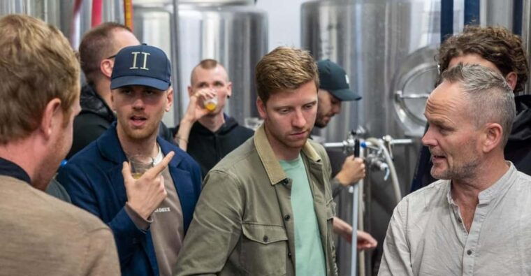 beer-brewery-tour-at-gaedingur-brewery