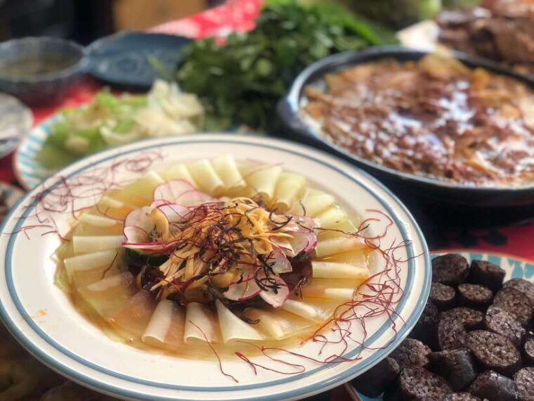 beijing-market-tour-with-10-course-family-feast