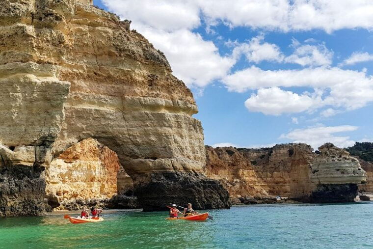 benagil-guided-kayaking-tour-to-the-benagil-cave