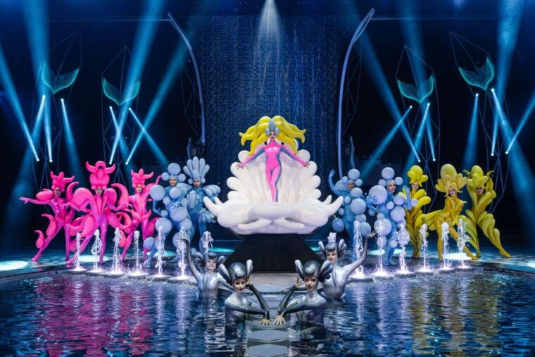 berlin-falling-in-love-grand-show-friedrichstadt-palast