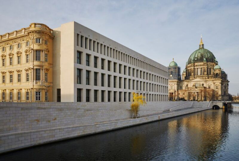berlin-prussian-history-walking-tour-with-geo-epoche