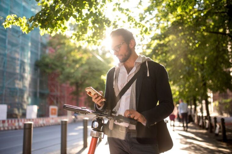 berlin-top-sights-guided-e-scooter-tour-2