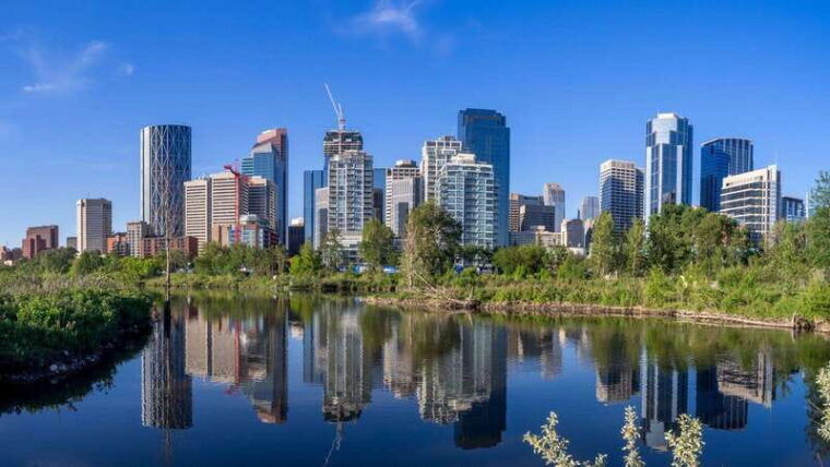 best-of-calgary-private-walking-tour-with-a-local