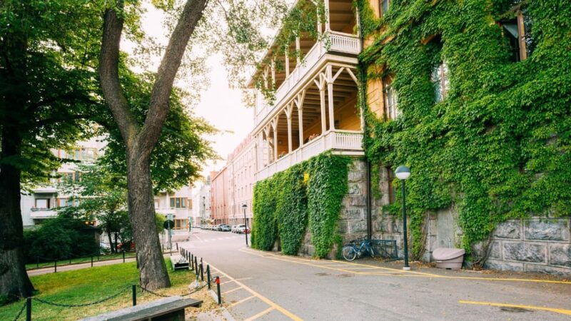 best-of-helsinki-private-walking-tour-with-a-local