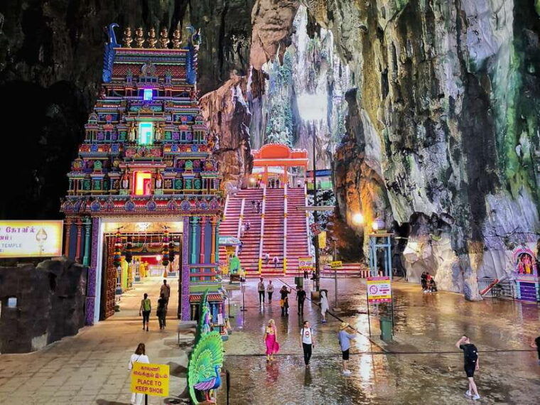 best-of-kuala-lumpur-tour-with-kl-tower-batu-caves