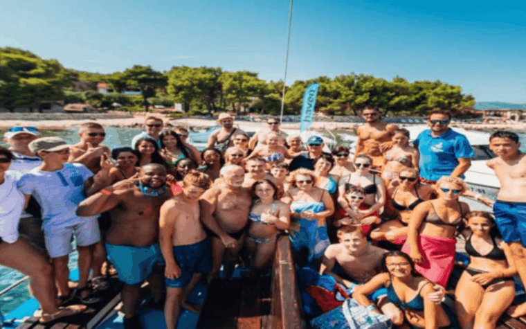 blue-lagoon-boat-tour-from-trogir-with-lunch-and-drinks