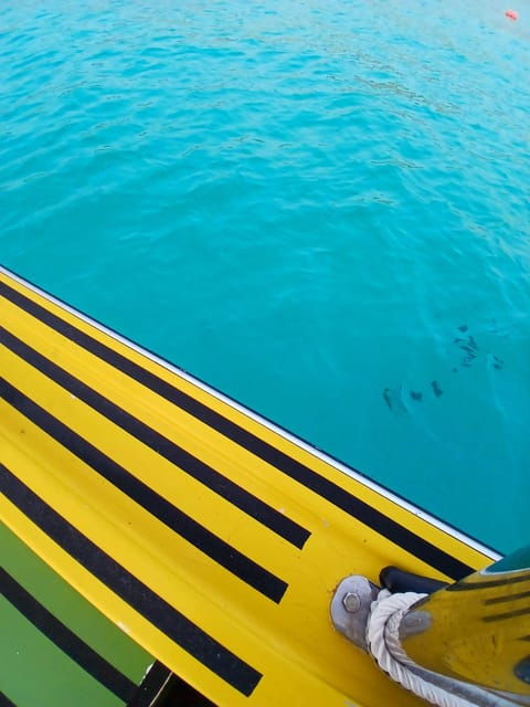blue-lagoonmalta-crystal-lagoon-cominoprivate-speedboat