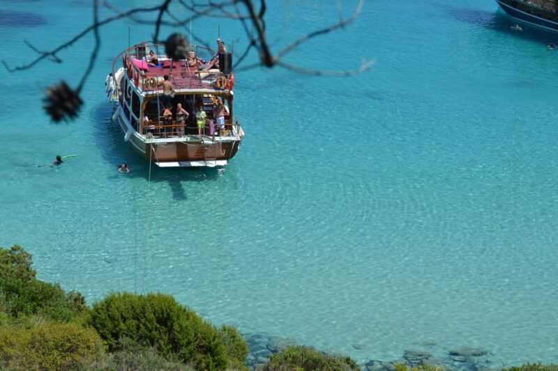 bodrum-boat-tour-for-mein-schiff-cruise-passengers