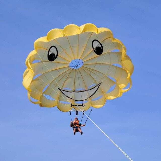 boracay-parasailing-island-hopping-atv-ride-and-kawa-bath