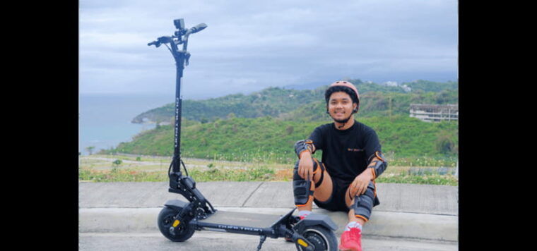 boracay-scuba-diving-with-parasailing-and-e-scooter