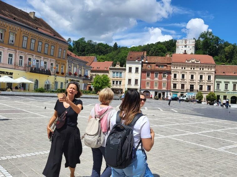 bran-one-castle-two-stories-dracula-and-queen-mary