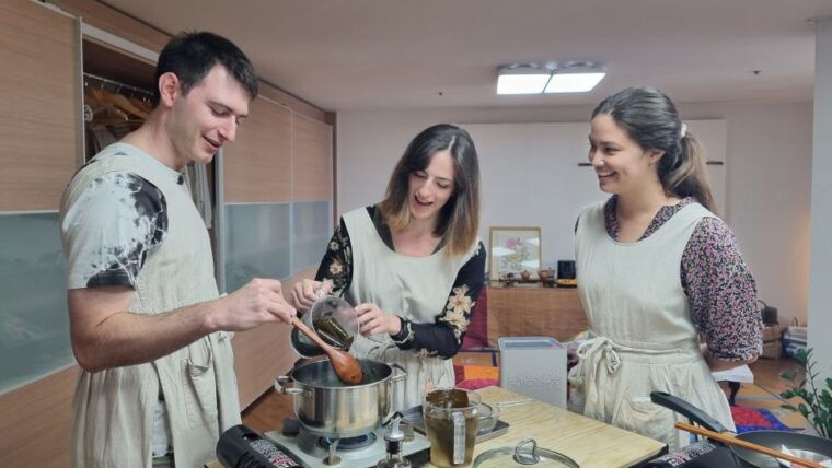 busan-small-group-traditional-korean-food-cooking-class