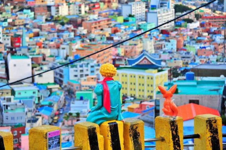 busans-best-sea-temples-yacht-tour-sky-capsule-day-tour