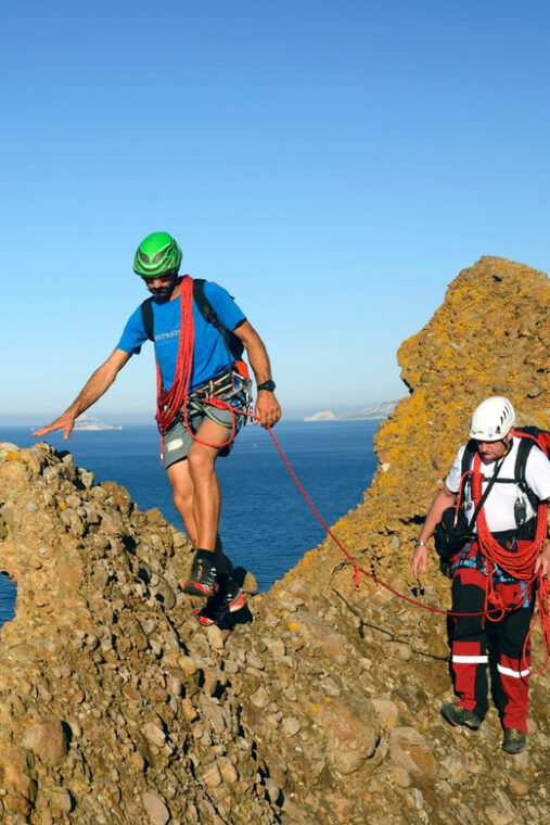 calanques-cassis-climbing-day-tour