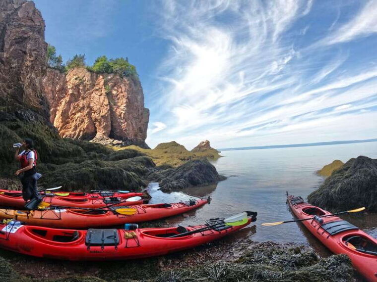 cape-chignecto-three-sisters-kayaking-day-tour