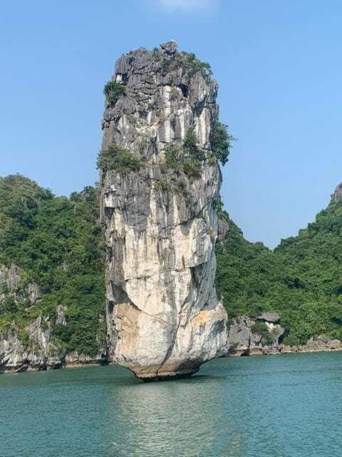 cat-ba-1-day-private-boat-lan-ha-bay-ha-long-bay
