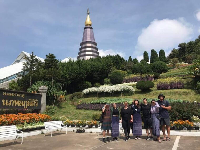 chiang-mai-doi-inthanon-park-with-kew-mae-pan-hike-day-trip