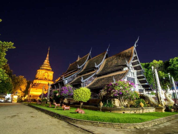 chiang-mais-highlights-sightseeing-night-bike-tour
