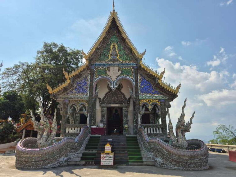 chiang-rai-half-day-temple-tour-in-chiang-rai-8-am-1-pm