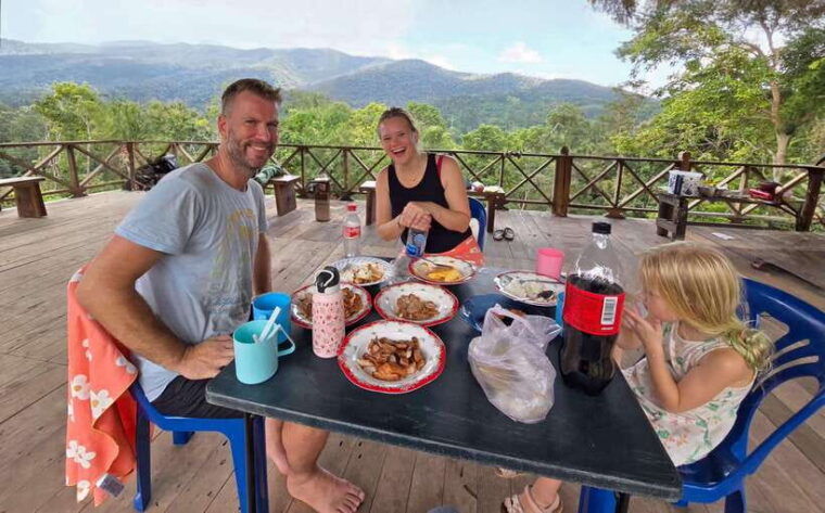 chiangmai-sticky-waterfall-glamping-style-cooking-class