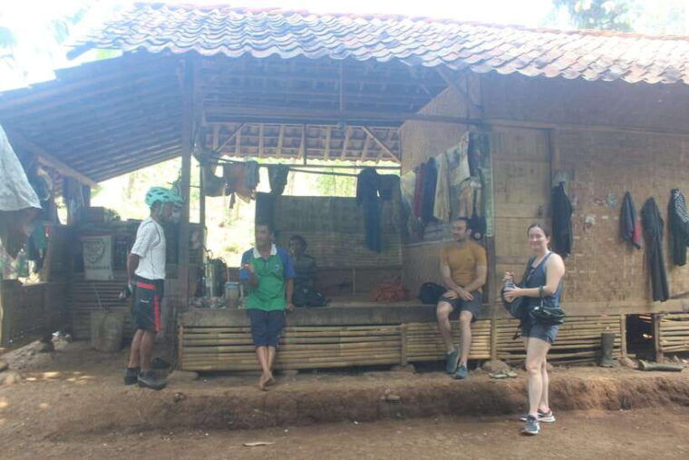 cianjur-downhill-and-countryside-cianjur-cycling-tour