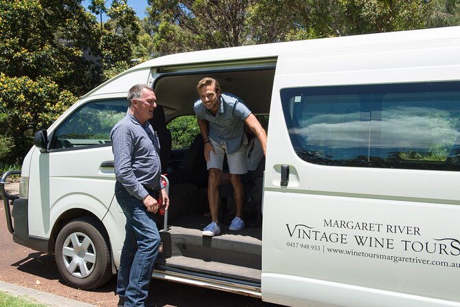 Classic All Day Winery and Food Trail Tour - Who Will Love This Tour?