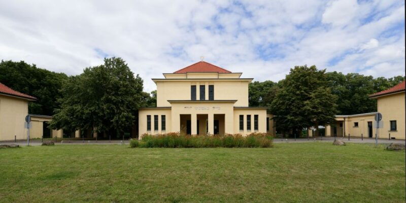 cologne-el-de-haus-and-wwii-jewish-holocaust-history-tour-2