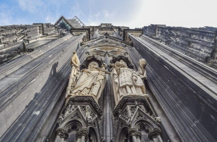 cologne-old-town-highlights-walking-tour