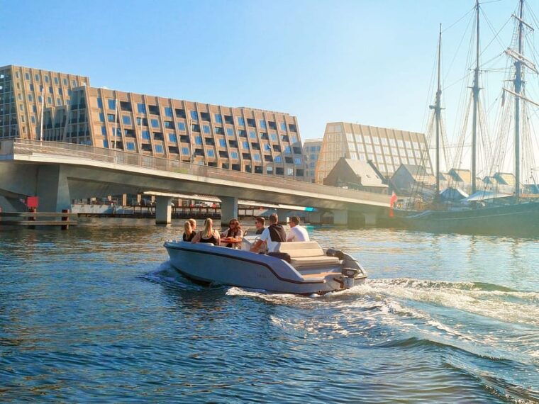 copenhagen-1-or-2-hour-canal-tour-in-silent-electric-boats