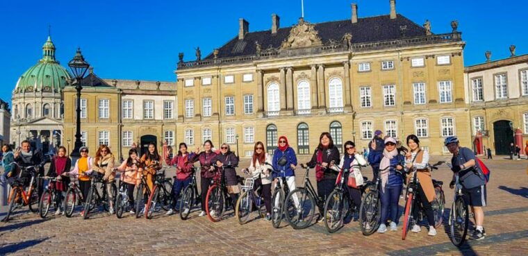 copenhagen-3-hour-private-bike-tour-2
