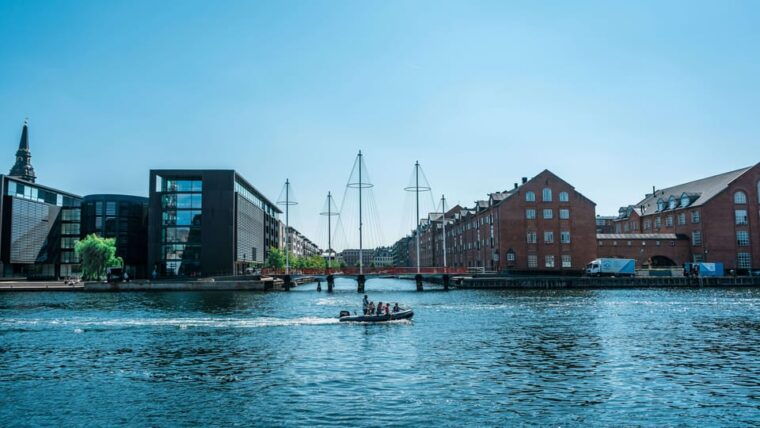 copenhagen-3-hour-private-guided-bike-tour