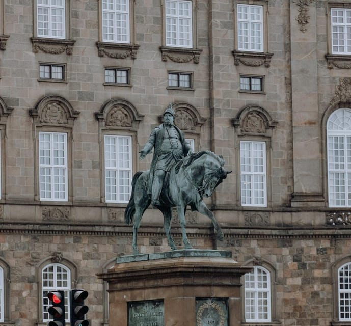 copenhagen-christiansborg-palace-walking-tour-in-french