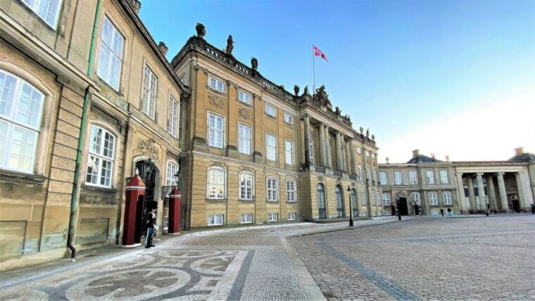 copenhagen-private-guided-bike-tour-in-french-with-own-bike