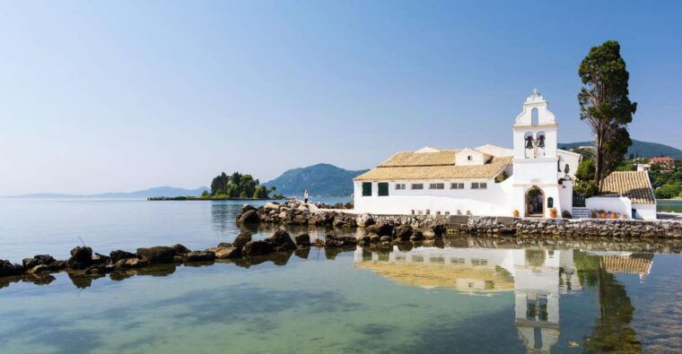 corfu-bus-trip-to-pontikonisi-mon-repos-achilleion-swim