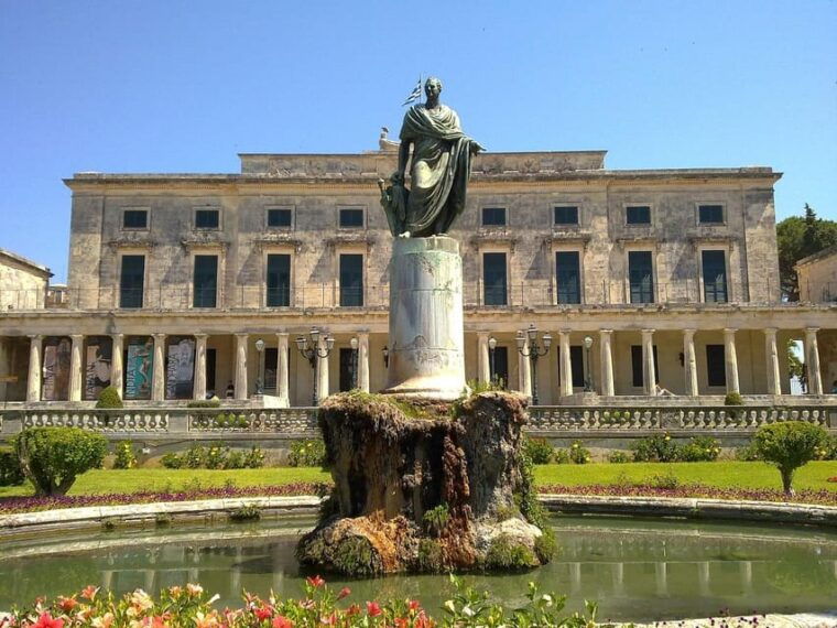 corfu-old-town-guided-walking-tour-small-group