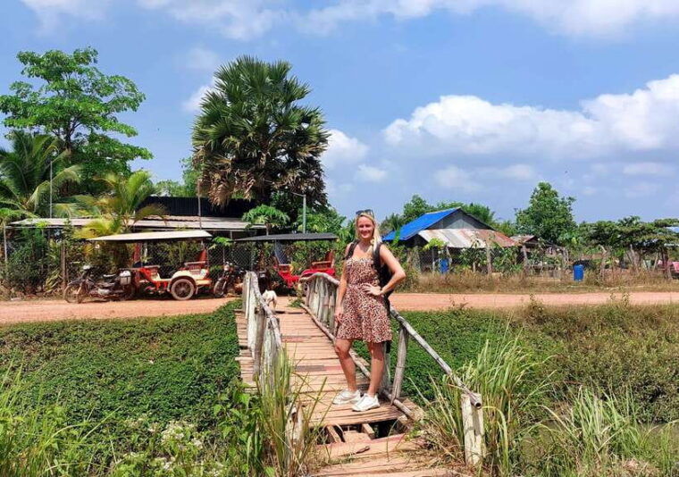 countryside-tour-pepper-salt-fields-cave-and-secret-lake