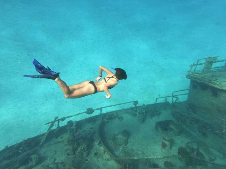 cozumel-clear-boat-ride-and-snorkeling-trip