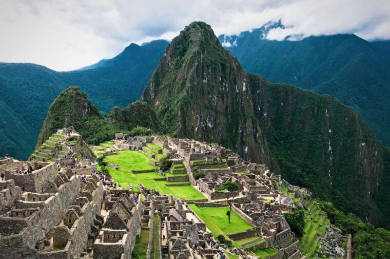 cusco-inca-trail-7-days-trek-to-machu-picchu-with-tickets