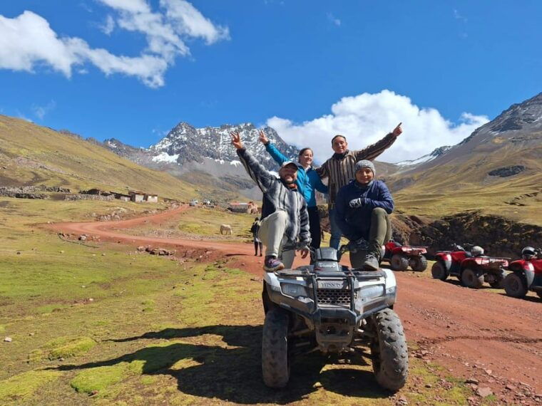 cusco-rainbow-mountain-in-quad-bikes-walk-5-minutes-meals