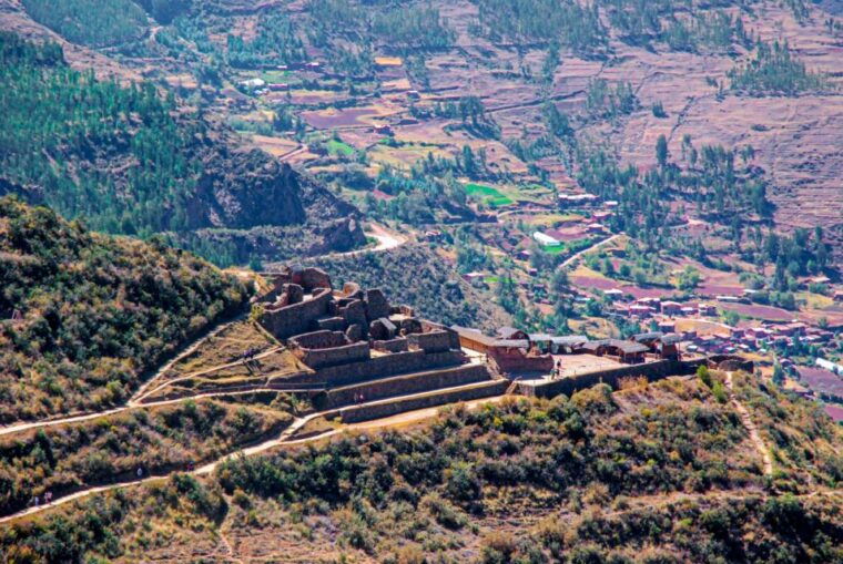 cusco-sacred-valley-tour-pisac-and-ollantaytambo