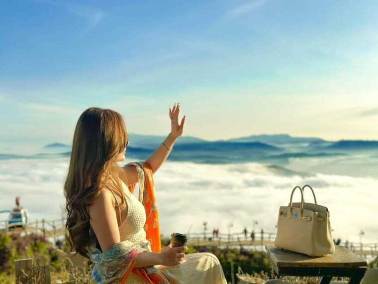 da-lat-cloud-hunting-and-the-glow-of-dawn-tour