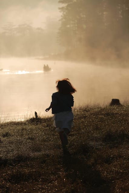 da-lat-sunrise-lake-and-forest-photography-tour