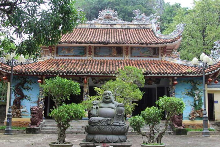 da-nang-ba-na-hills-marble-mountain-and-local-lunch