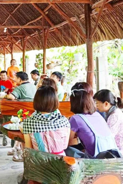 day-trip-explore-the-beauty-of-the-mekong-delta