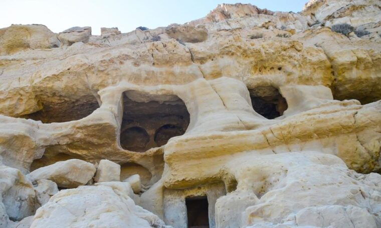 day-trip-to-matala-hippie-beach-and-gortyn-archaeologic-site
